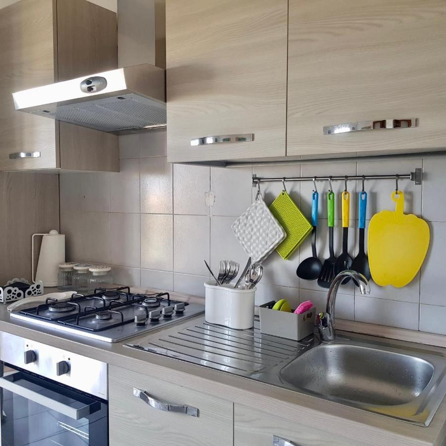 Kennedy Apartment Термоли Экстерьер фото